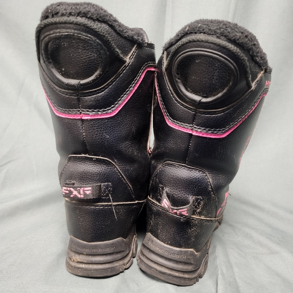 Women's FXR Pink & Black Winter Boots, Size 7, Excellent condition - Picture 6 of 6